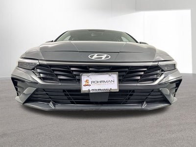 2025 Hyundai Elantra SEL Convenience
