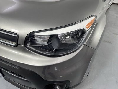2017 Kia Soul Base