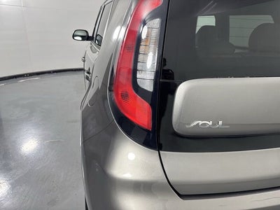 2017 Kia Soul Base