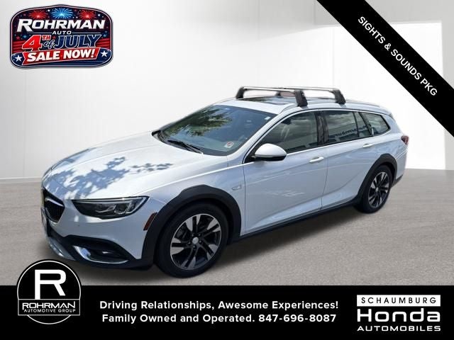 2019 Buick Regal Essence AWD's photo