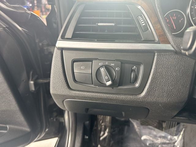 2015 BMW 3 Series 328i xDrive