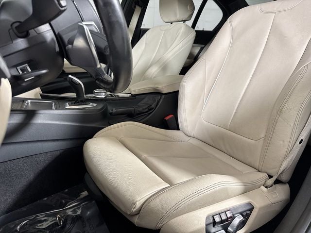 2017 BMW 3 Series 330i xDrive
