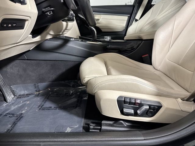 2017 BMW 3 Series 330i xDrive