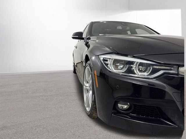2017 BMW 3 Series 330i xDrive