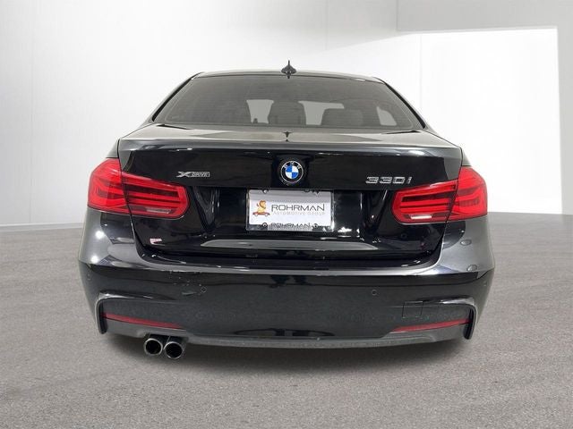2017 BMW 3 Series 330i xDrive